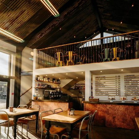 Creeksea Place Barns Burnham-on-Crouch المظهر الخارجي الصورة