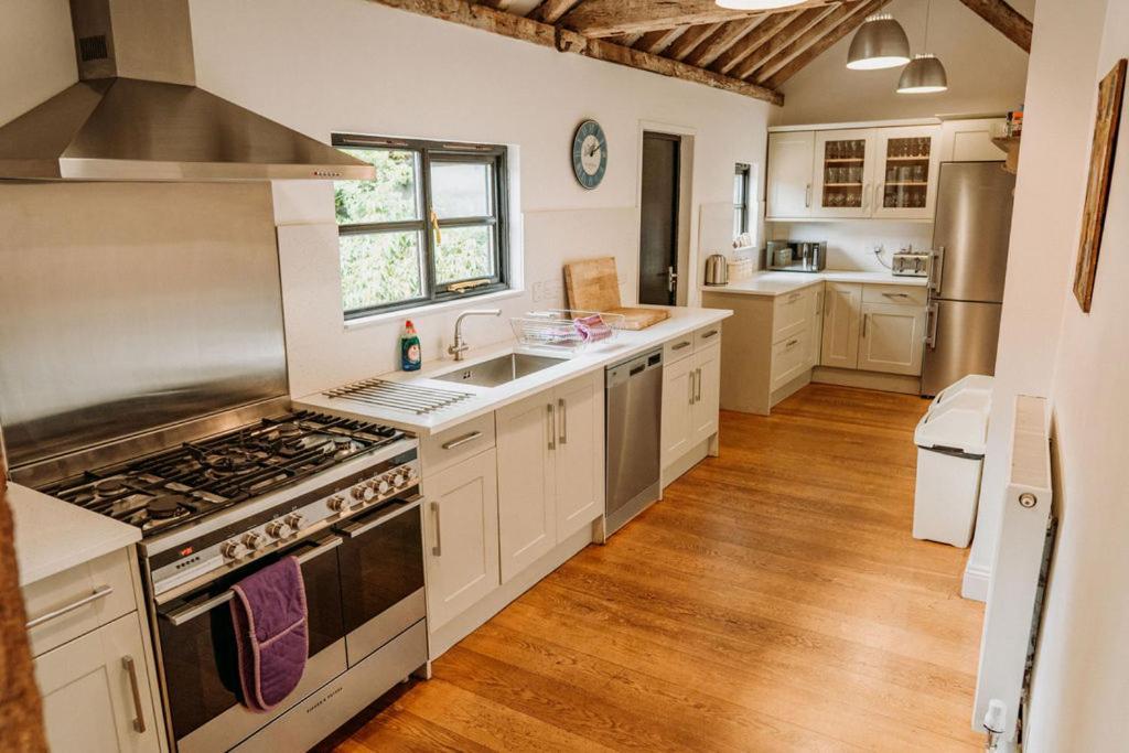 Creeksea Place Barns Burnham-on-Crouch المظهر الخارجي الصورة
