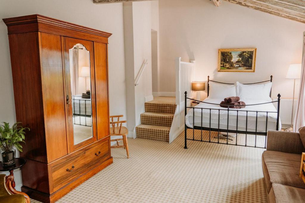 Creeksea Place Barns Burnham-on-Crouch المظهر الخارجي الصورة
