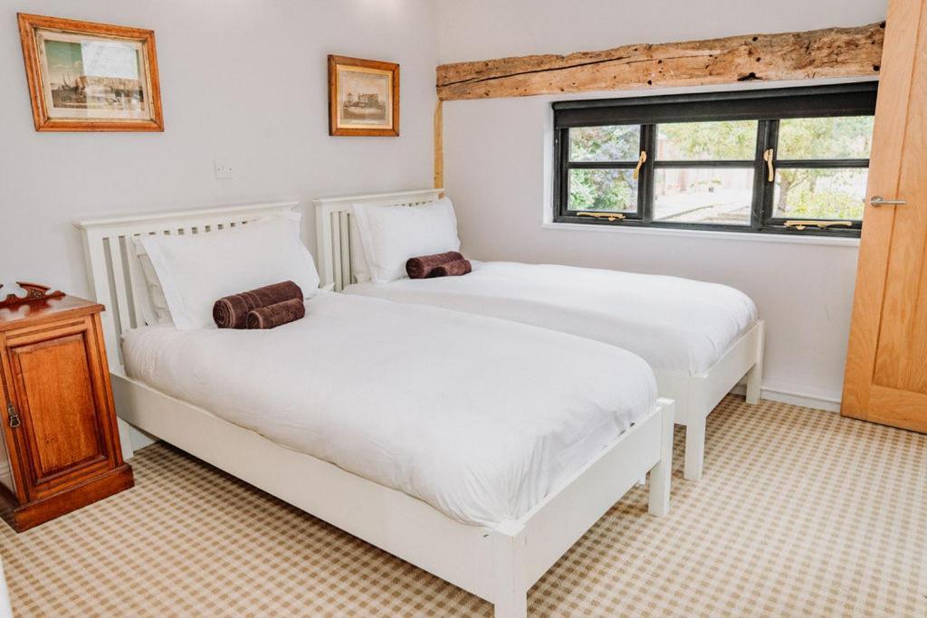 Creeksea Place Barns Burnham-on-Crouch المظهر الخارجي الصورة