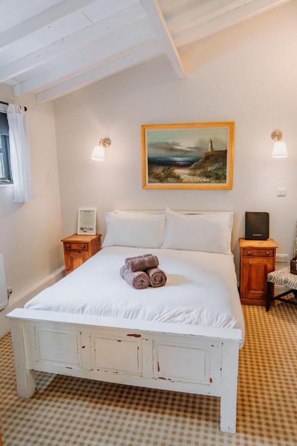 Creeksea Place Barns Burnham-on-Crouch المظهر الخارجي الصورة