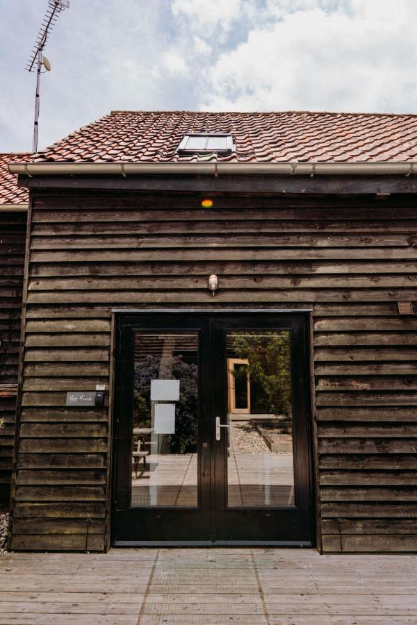 Creeksea Place Barns Burnham-on-Crouch المظهر الخارجي الصورة